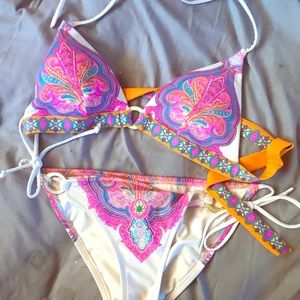 White floral Victoria’s Secret bikini